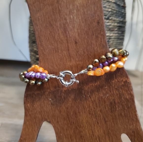 Colorful Freshwater Pearl Bracelet - Picture 2 of 4